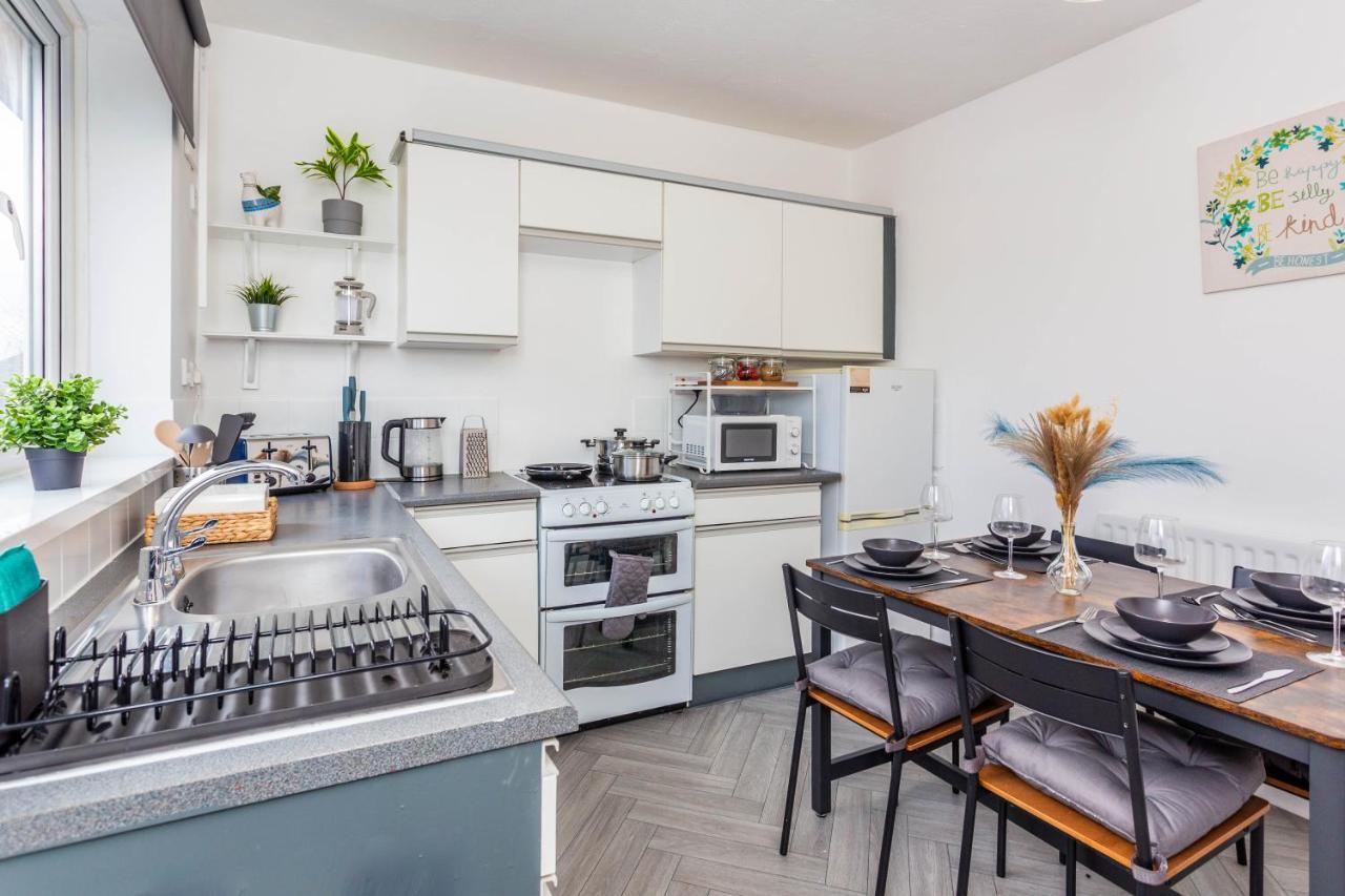 New Large 2 Bed Entire Apartment Near Newcastle Upon Tyne With Free Parking Dış mekan fotoğraf