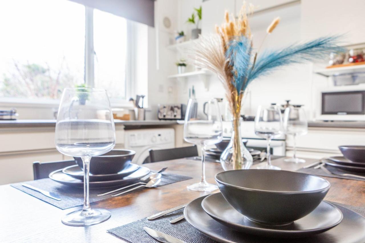 New Large 2 Bed Entire Apartment Near Newcastle Upon Tyne With Free Parking Dış mekan fotoğraf